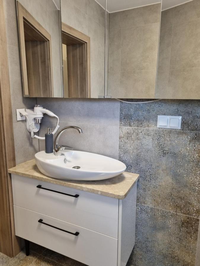 Apartamenty Jelen Pod Grapom Banska Nizna Exterior foto